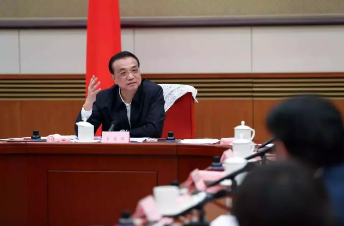 工程款有盼頭了！李克強(qiáng)：抓緊解決政府部門和國有企業(yè)拖欠民營企業(yè)賬款問題.png